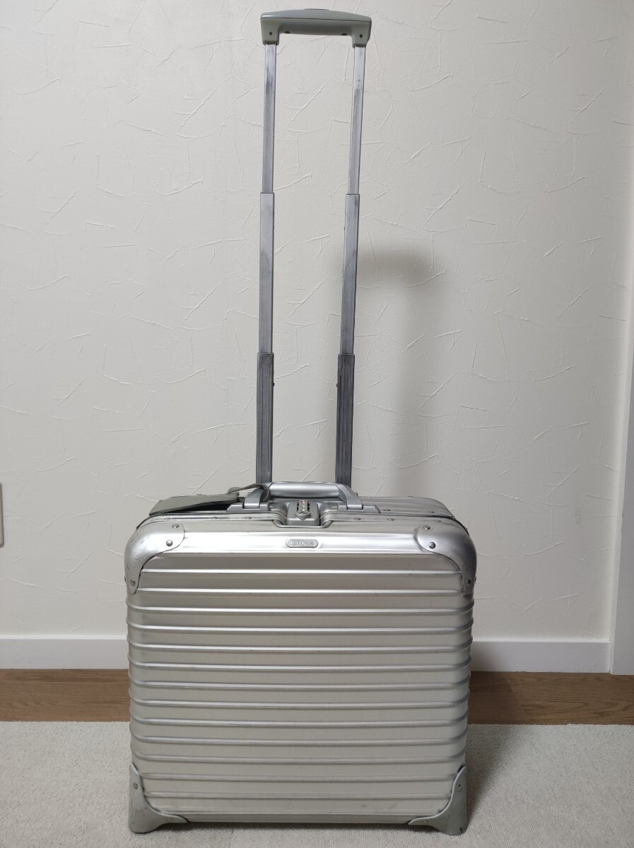 RIMOWA BUSINESS TROLLEY シルバー RIMOWA リモワ トパーズ？ 2輪