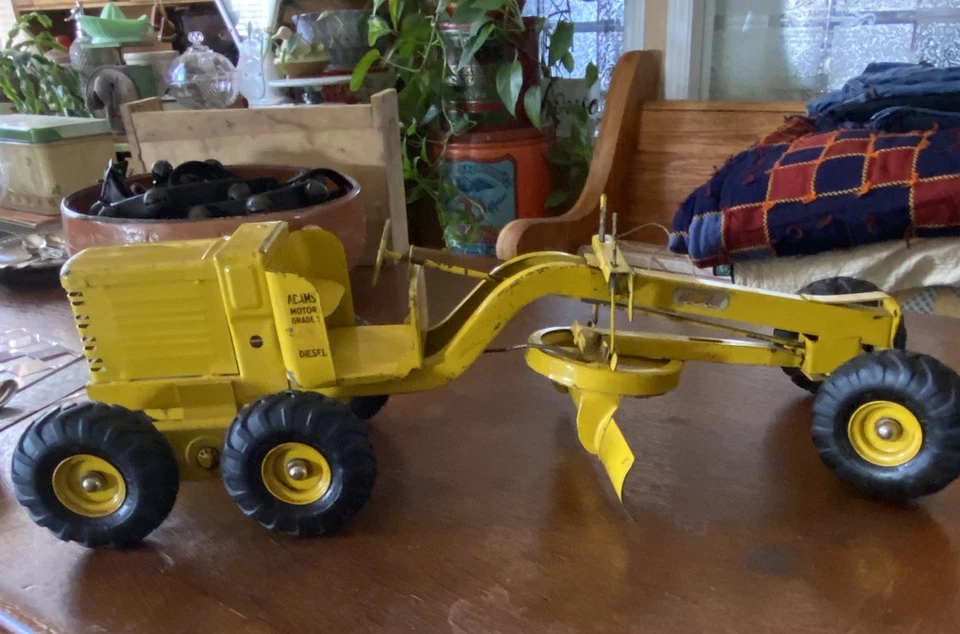 DOEPKE / ADAMS AMARELO 26" ESCALA 1:12 MOTONIVELADOR DE ESTRADA CIRCA 1950 Raro Bom - Imagem 4 de 4