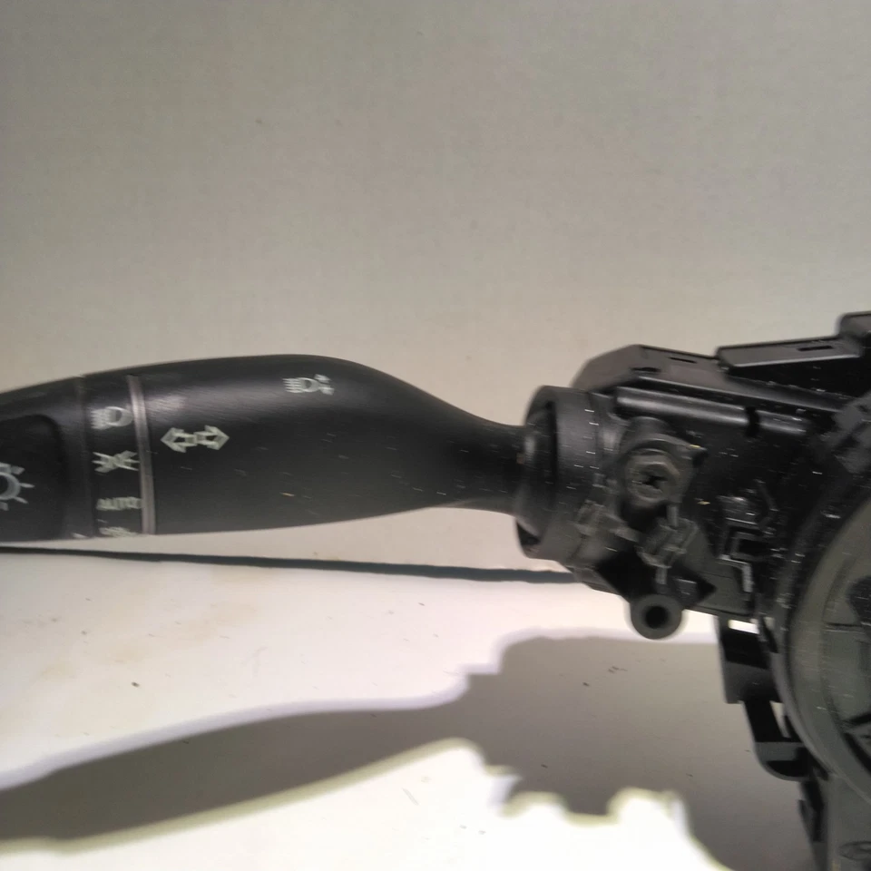 Interruptor de control de luz limpiaparabrisas luz señal de giro Kia Sonata 11-17  Foto 3 de 4