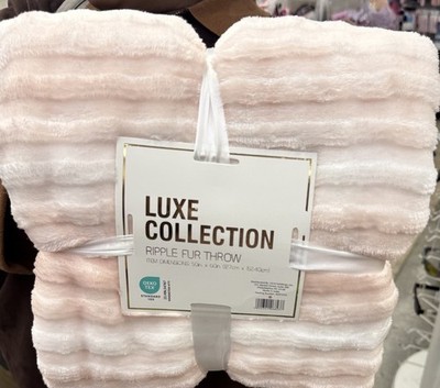 ULTA Beauty Plush Blanket Sherpa Lined Pink Limited Edition Throw 50'' X 60'' NEW!