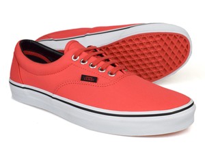 nike revolution 2 shoe