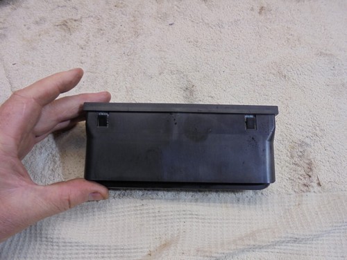 Porsche 928 Right Side Door Card Air Vent 92857408803 - Picture 2 of 3