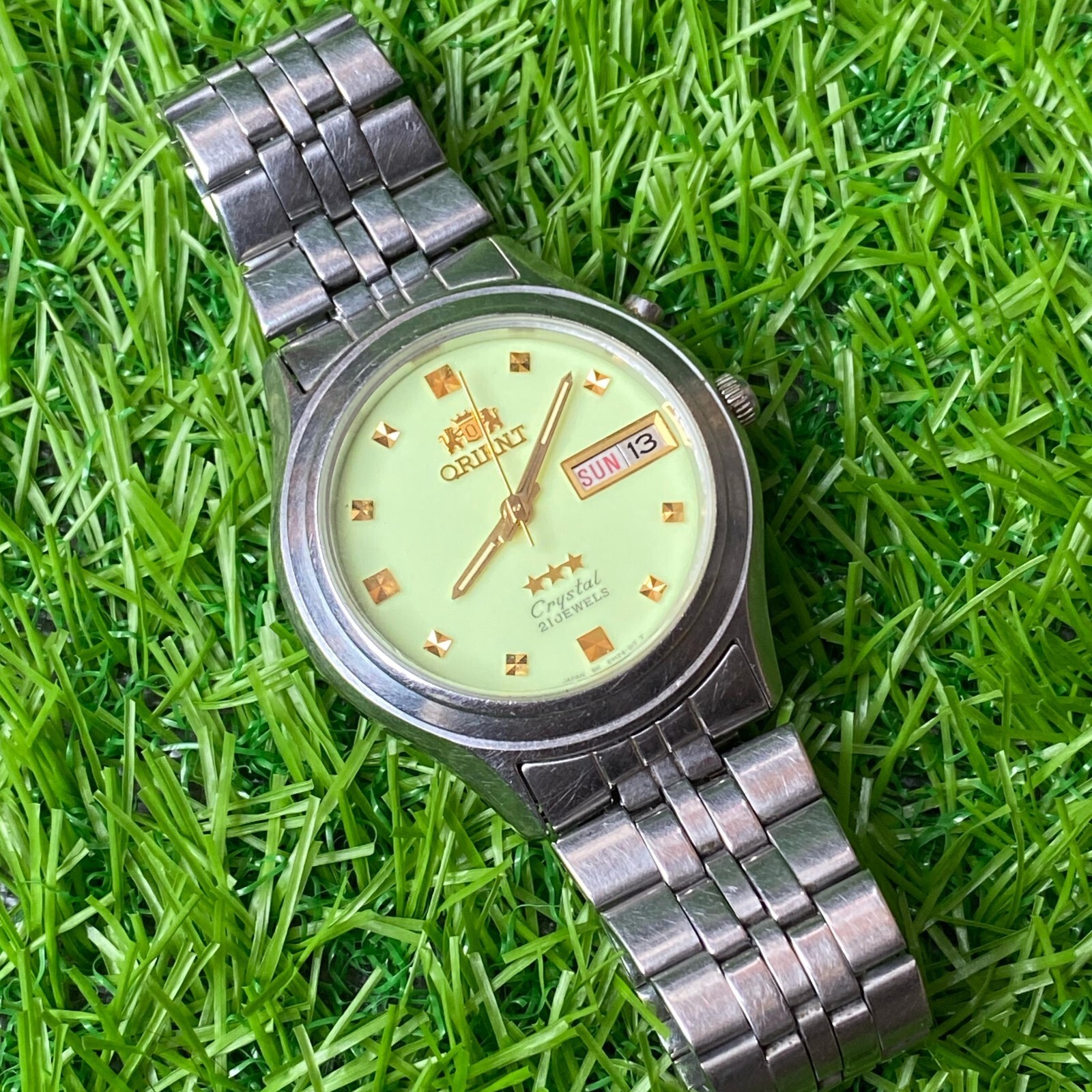 Orient TriStar Crystal  Japan 46943 Auto Movement 21J Wristwatch for Restoration