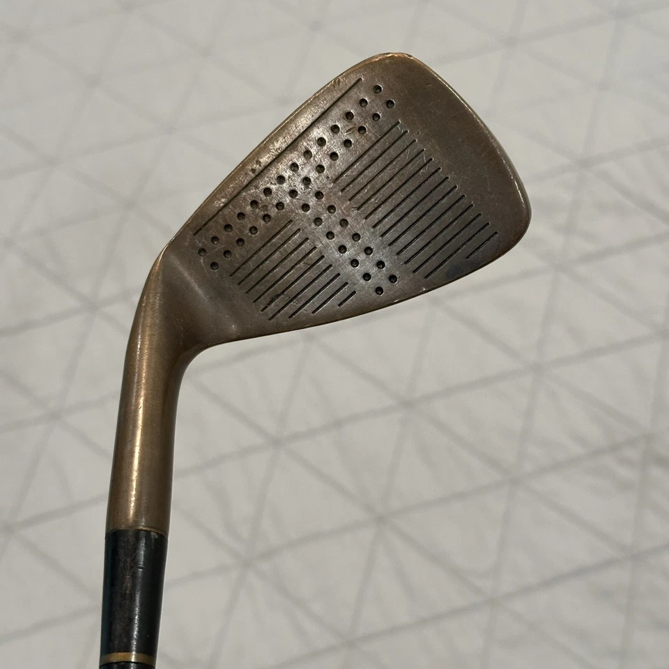 Tommy Armour PGA T-Line Designers Model BeCu 9 Iron Graphite Shaft 36” RH - Image 4 of 4