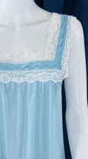 Vtg Ice Blue Medium Nightgown Nylon Lace Frilly Neckline 44 Waist, 36 Bust