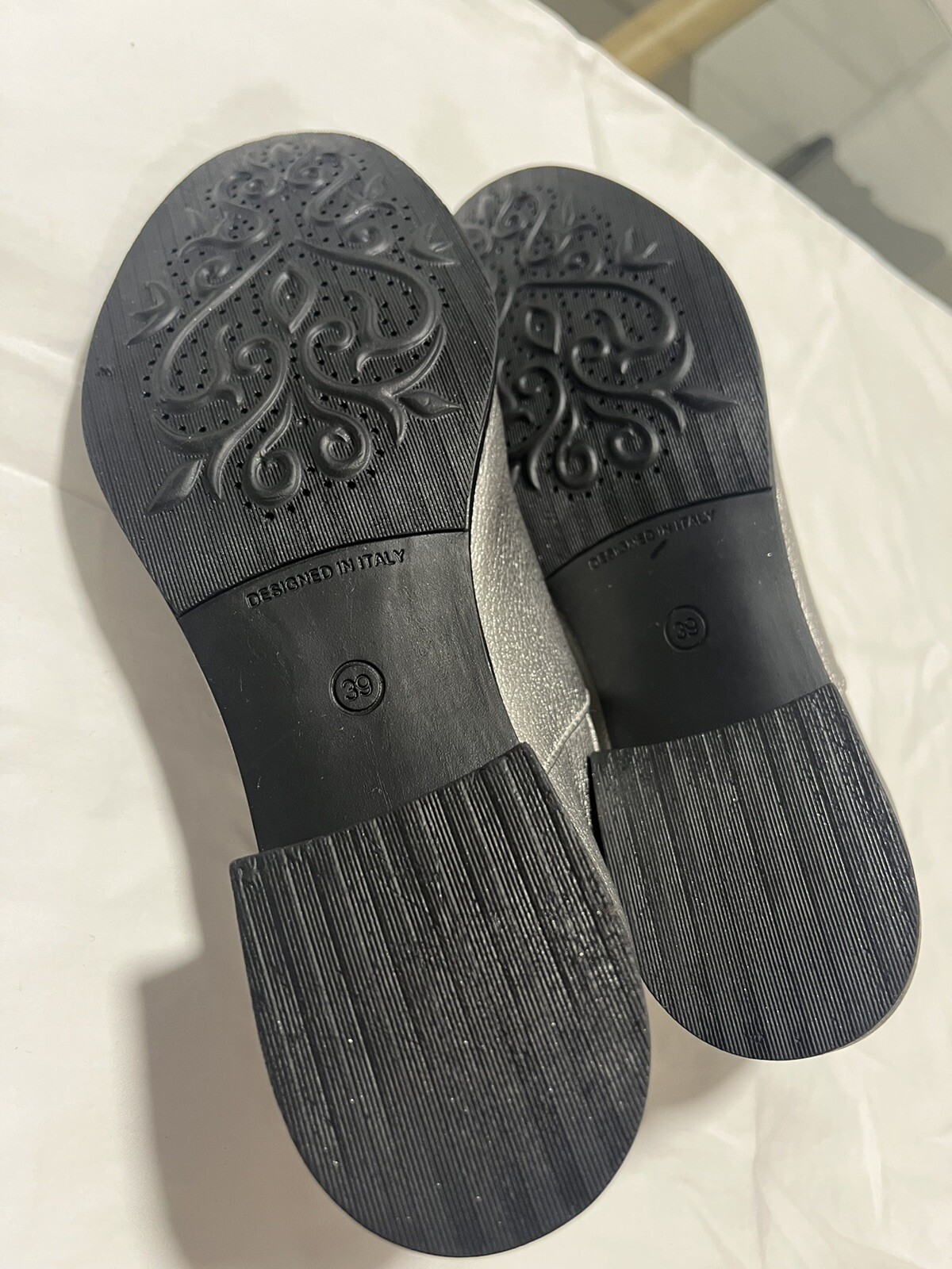 SAOLA Shailoh suola sintetica argento e nero scarpe casual da donna taglia 39 o 7