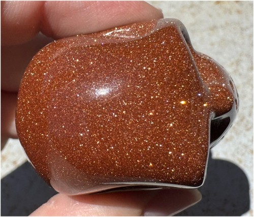 Goldstone CRYSTAL SKULL - Energizing, Stabilizing - with Synergy 12+ yrs - Picture 9 of 10