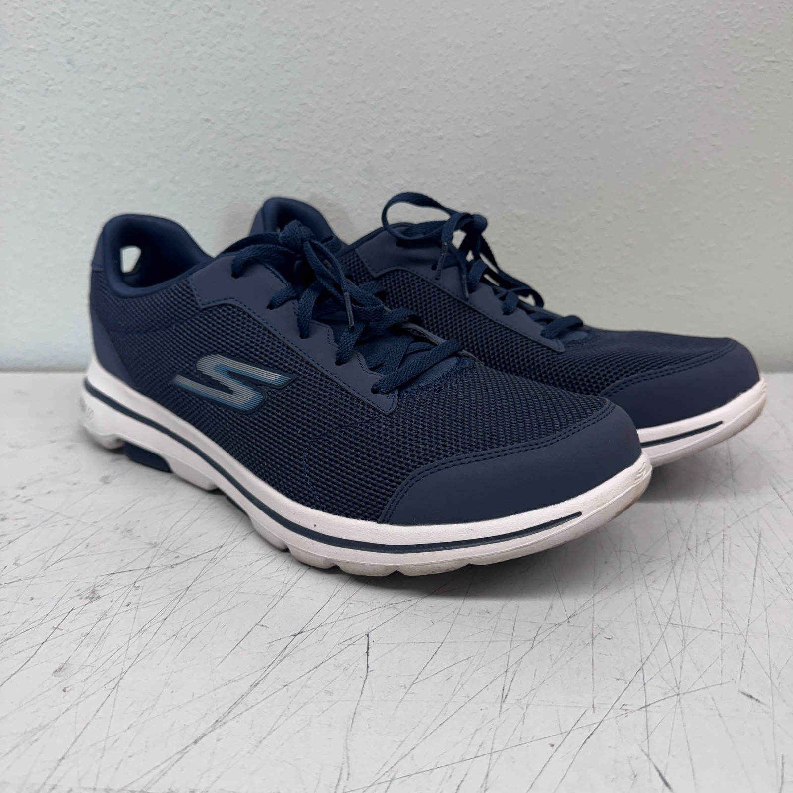 Skechers Go Walk 5 Shoes Mens 11 Navy Blue Lace Up Athletic 