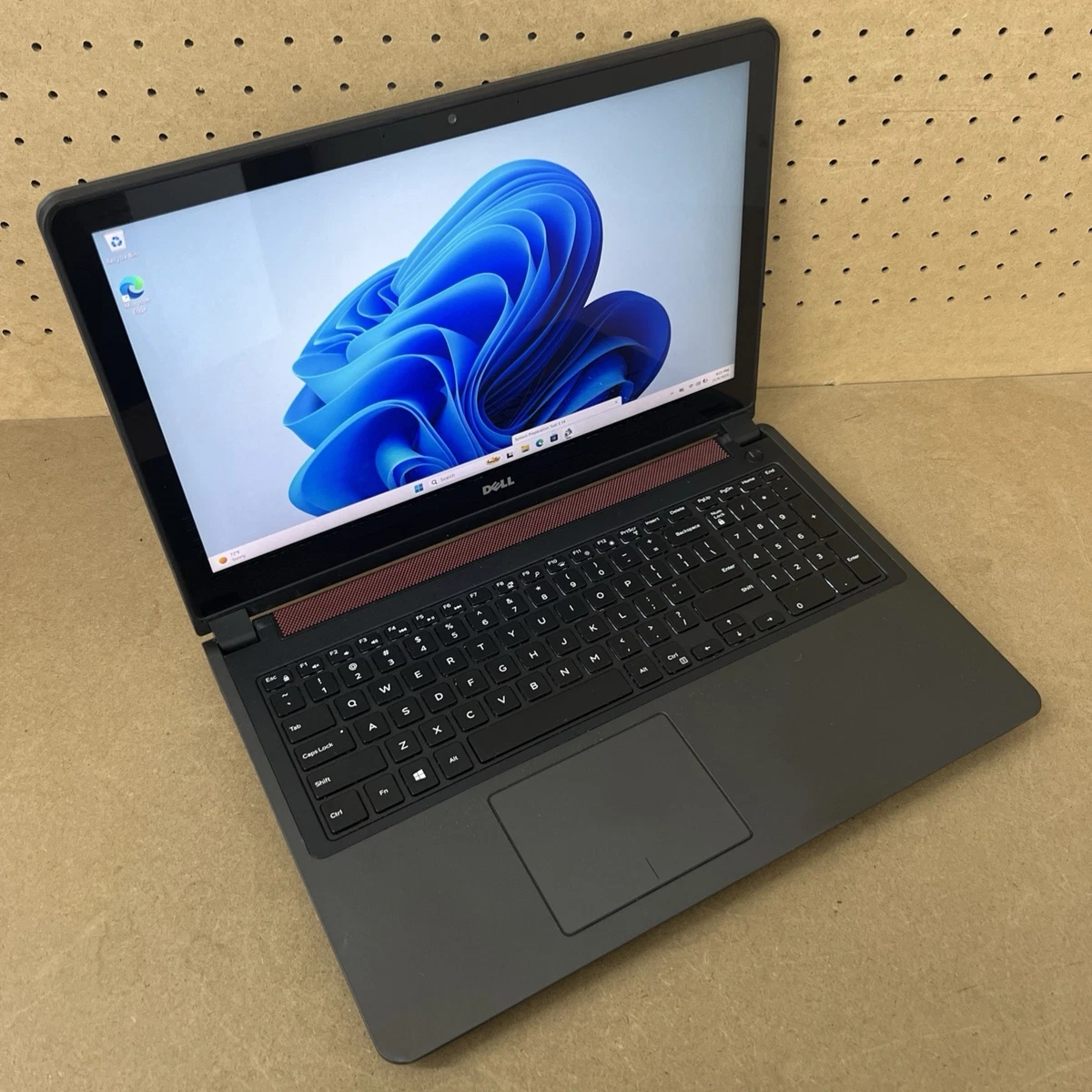 【メモリ16GB】Dell Inspiron 7559 ノートPC Amazon.co.jp: Dell Gaming Laptop Inspiron 7559 Core i5 Model Black