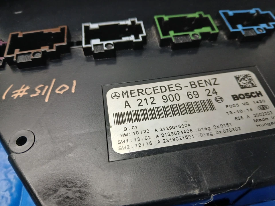 OEM Front SAM Fuse Relay Box A2129006924 for 10–20 Mercedes E350 C250 GLK - Image 2 of 4