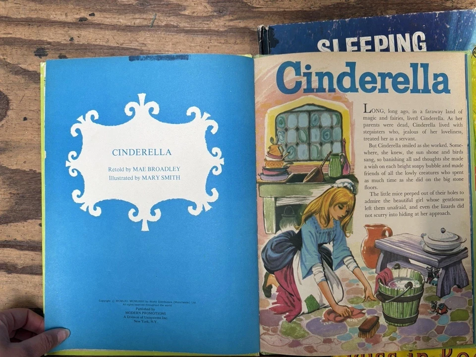 3 винтажных книги в твердом переплете. Спящая красавица, кот в сапогах, Золушка винтажный - Изображение 3 из 4