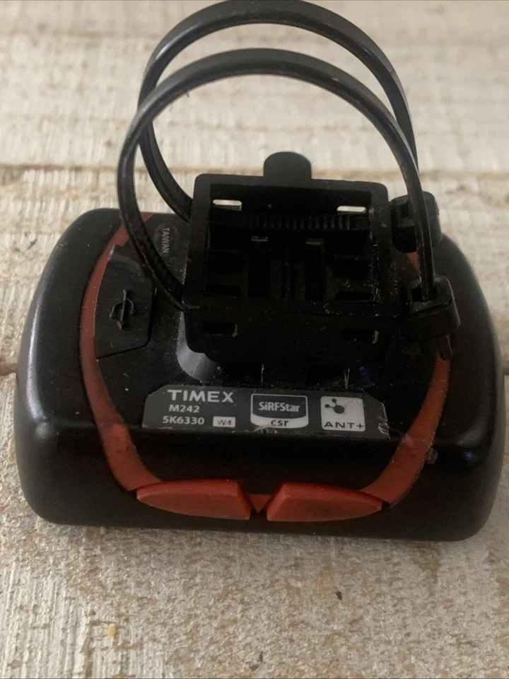 Timex Cycle Trainer 2.0 GPS Bicycle Computer M242 - Image 4 of 4