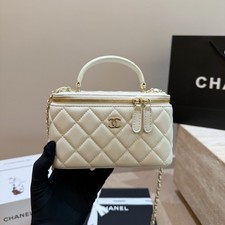 Quilted White Smooth Calfskin Vanity Case Top Handle Chain Crossbody ShoulderBag