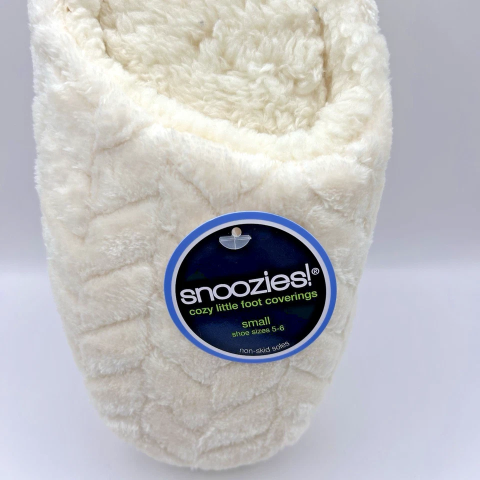 Zapatillas sin cordones Snoozies para mujer pequeñas (5-6) blancas *NUEVAS CON ETIQUETAS* Foto 4 de 4