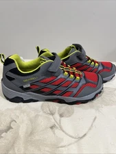 Merrell Men's Moab Low rise Hiking Shoes Men Size 6.5/ Woman Size 8