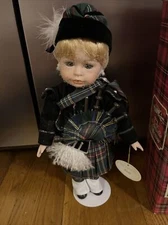 The Leonardo Collection Porcelain Doll  The Piper, ROSS Sc9m