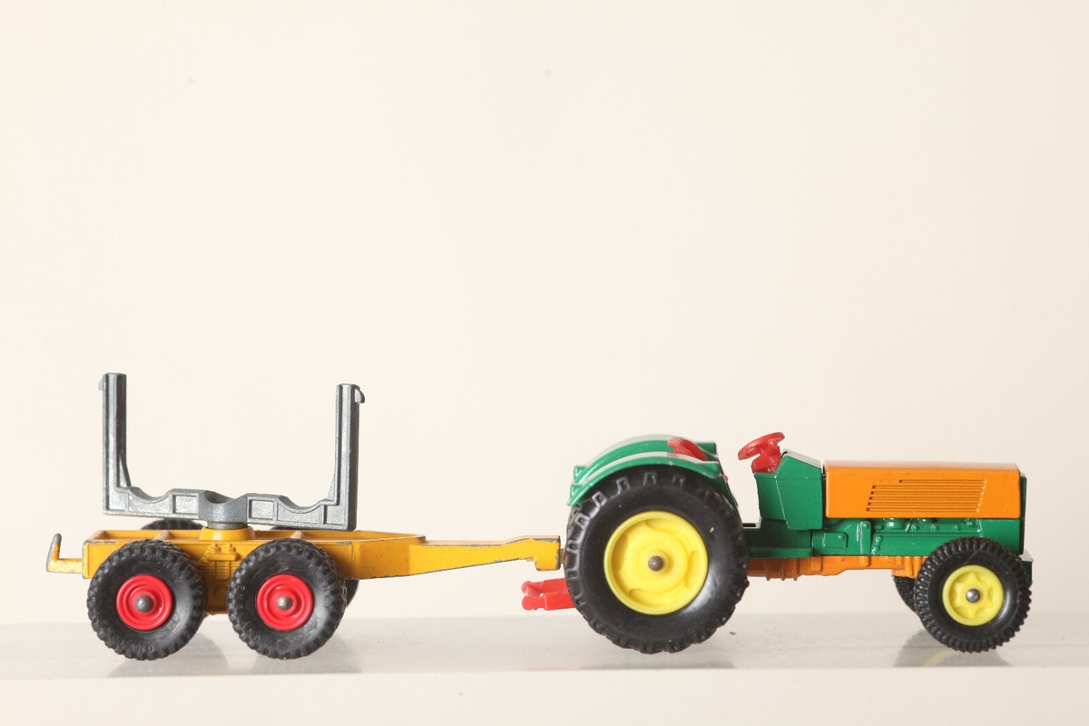 SIKU - TRACTEUR MASSEY FERGUSON avec Remorque - 1/87 - SIK1844 EUR 19,89 - FR