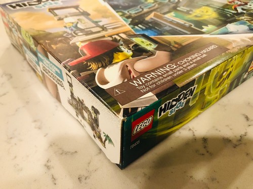 LEGO 70435 Newbury Abandoned Prison, NISB, Excellent Box! Free Shipping! - Picture 8 of 8