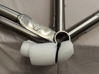 Stanton Sherpa Titanium Hardtail 19in frame | eBay Stanton Sherpa Titanium Hardtail 19in frame | eBay
