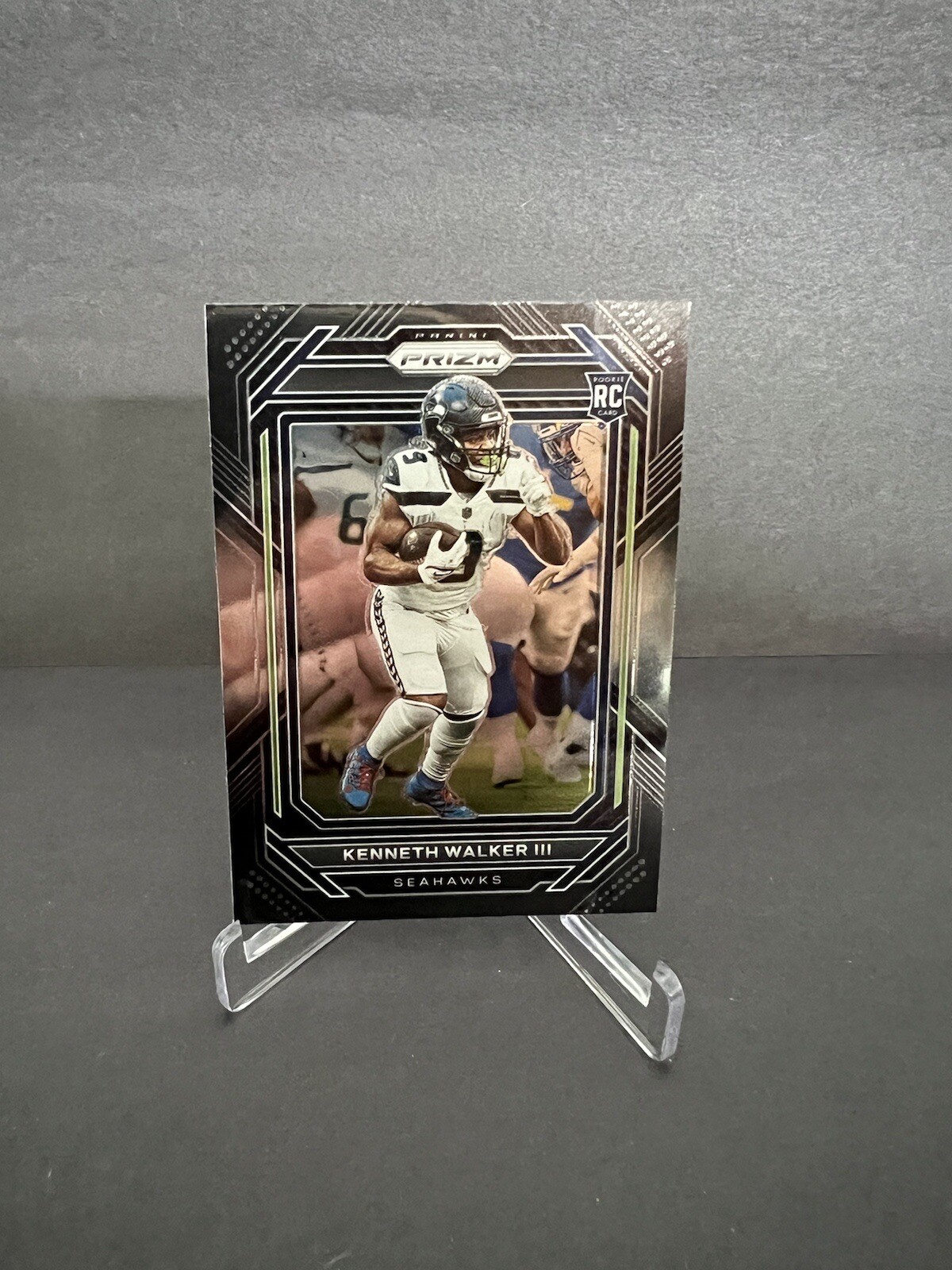 Kenneth Walker III 2022 Chronicles Prizm Black Rookie Card RC #PB-19 Seahawks