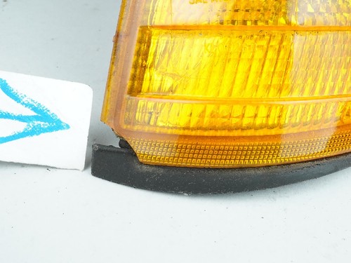 1992 - 1993 Mercedes E Class W124 Turn Signal Light Lamp Fender Mtd Left Lh - Picture 7 of 12