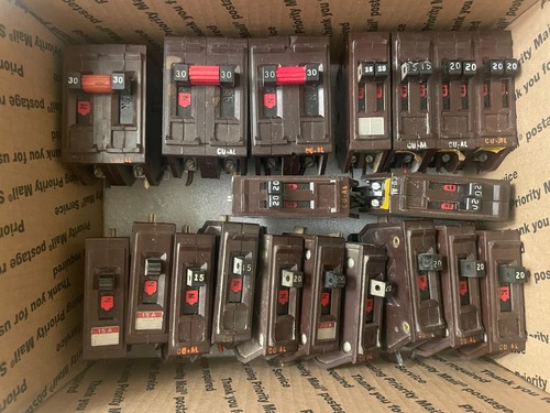 Lot of 19 Wadsworth Circuit Breakers double and single 30 amp, 20 amp, 15 amp