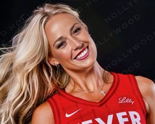 SOPHIE CUNNINGHAM 8x10 PHOTO INDIANA FEVER WM