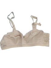 Vintage Lady Cameo Lingerie Bra Size 34C