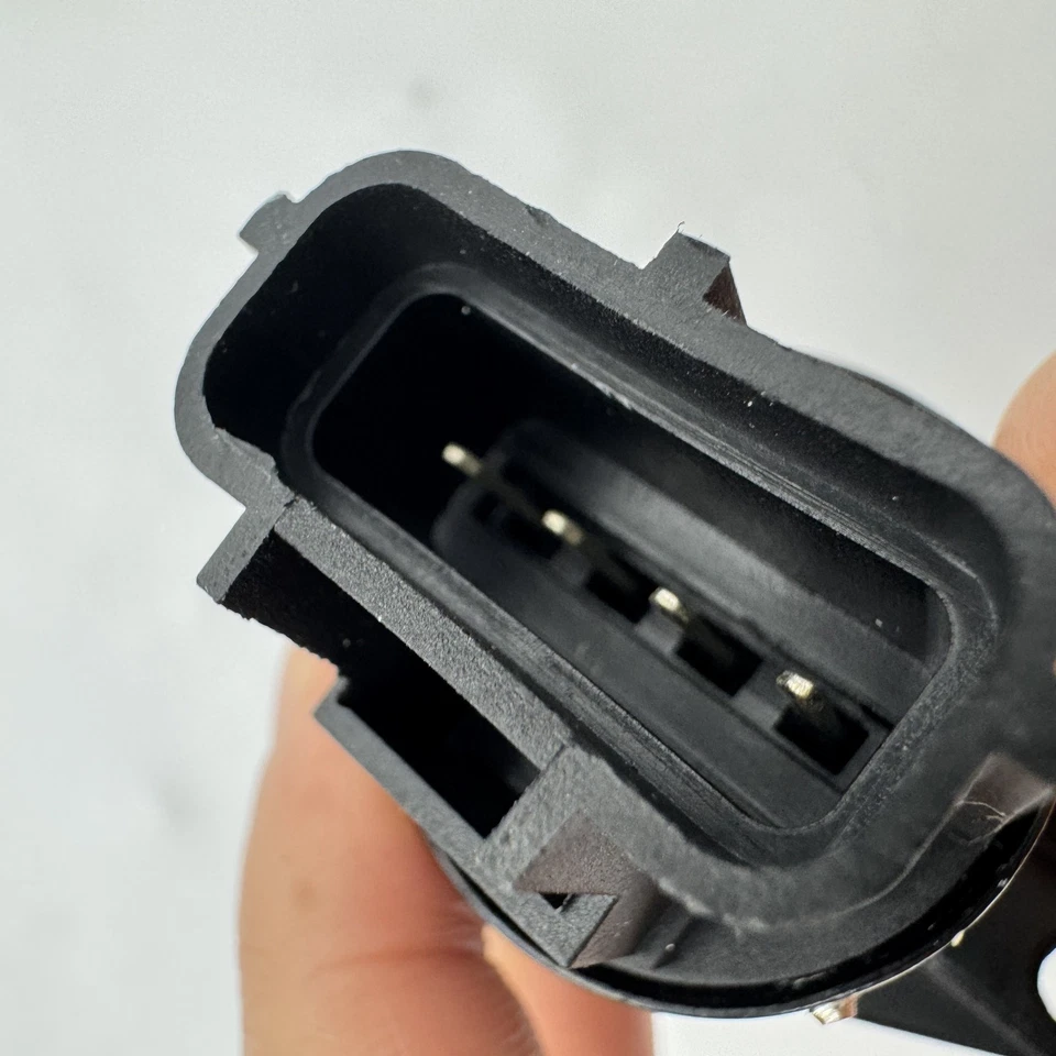 Válvula de control de aire de ralentí para Jeep Grand Cherokee Jeep Wrangler 1998-2004 4,0 L L L6 Foto 4 de 4