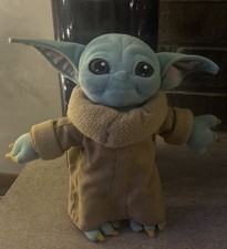 Disney Store Mandalorian Star Wars Baby Yoda Grogu Plush 10''