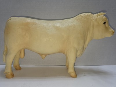 Vintage Breyer Charolais Bull Alabaster Plastic 1/16 Scale #360 Figure Retired