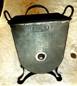 "FRIES" tin 2 quart counter top egg beater mixer circa 1890's-early 1900's