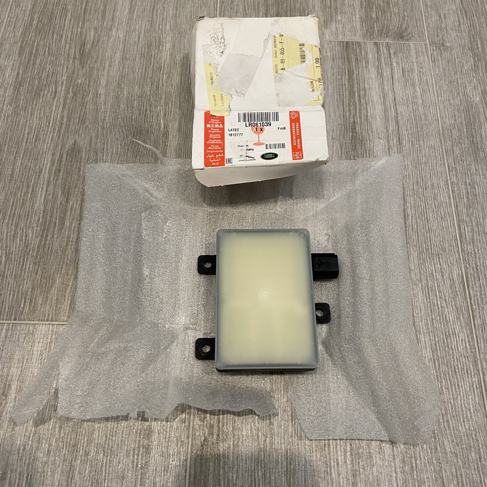 20152017 LAND ROVER DISCOVERY SPORT BLIND SPOT RADAR LR061039 FK7214F