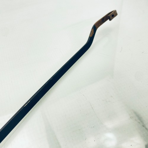 Porsche 924 2.0L Front Windshield Wiper Arm - Picture 7 of 8
