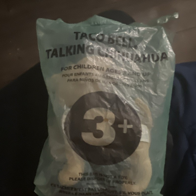 Taco Bell Talking Chihuahua Advertising Toy in Original Bag Green/Black