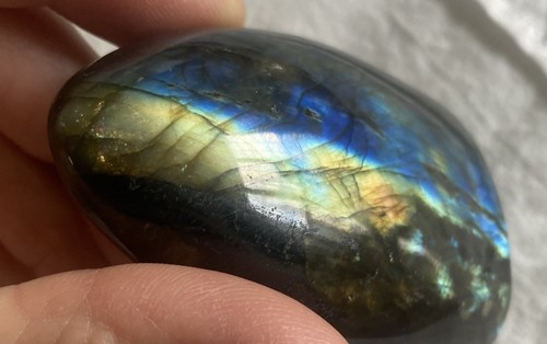 Lg Labradorite Stone Paperweight- Natural Polished Vibrant Blue & Gold 195g (R2 - Picture 14 of 15