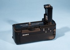 Sony VG-C2EM Vertical Battery Grip For Sony A7II A7RII A7SII Cameras * MINT