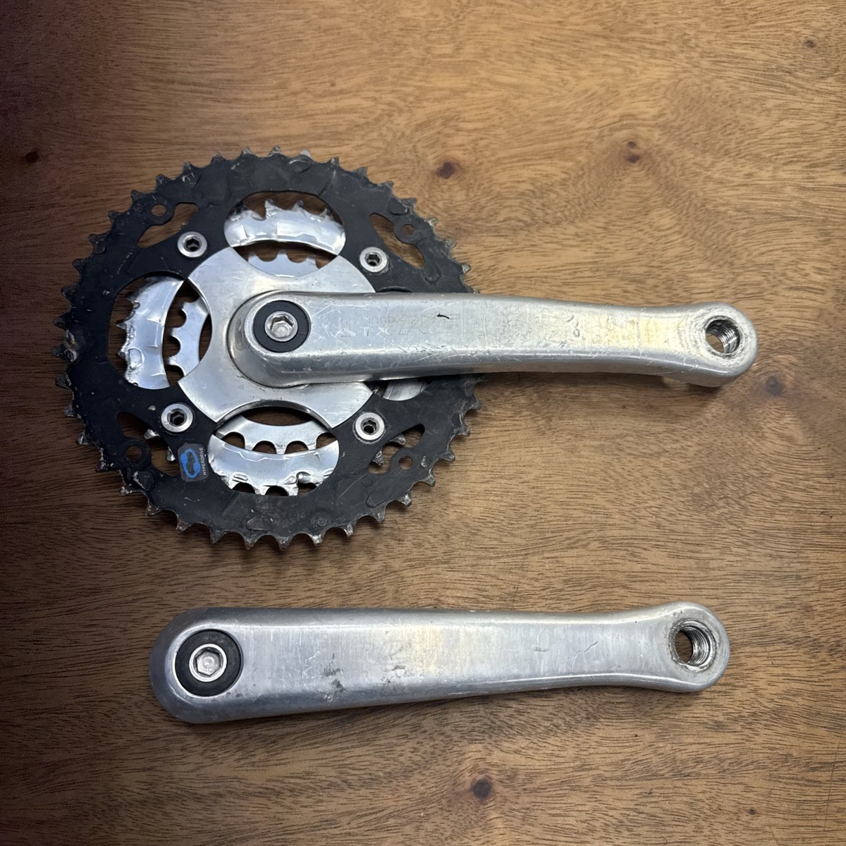 Shimano STX-RC FC-MC40 Square Taper Triple MTB Crankset 175mm 24