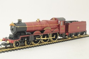 Hornby R7235 00 Fußgängerbrücke Hogsmeade Station Harry Potter