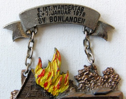 Deutschland 1979 Feuerwehr Plattenhardt Gedenkabzeichen Plakette Hochrelief - Bild 3 von 6