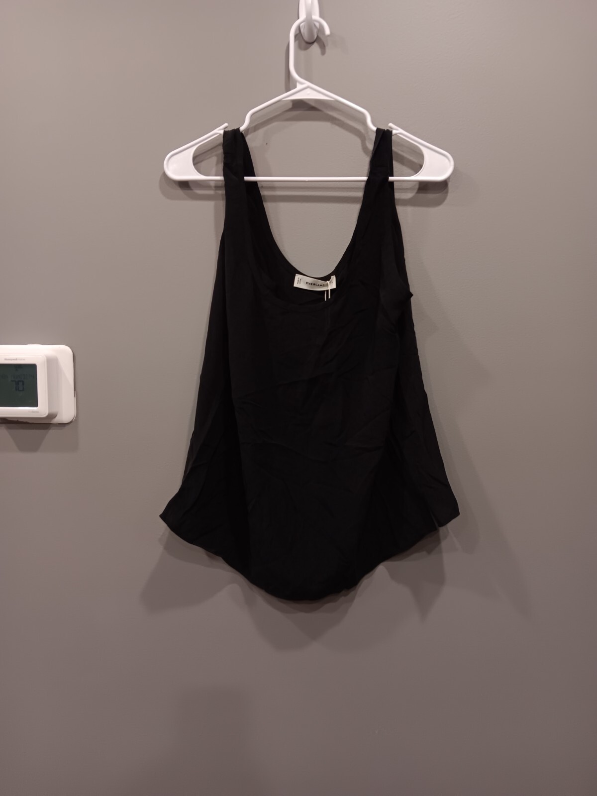 Everlane The Clean Silk Scoop Neck Tank Size 8  NWT $110 MRSP