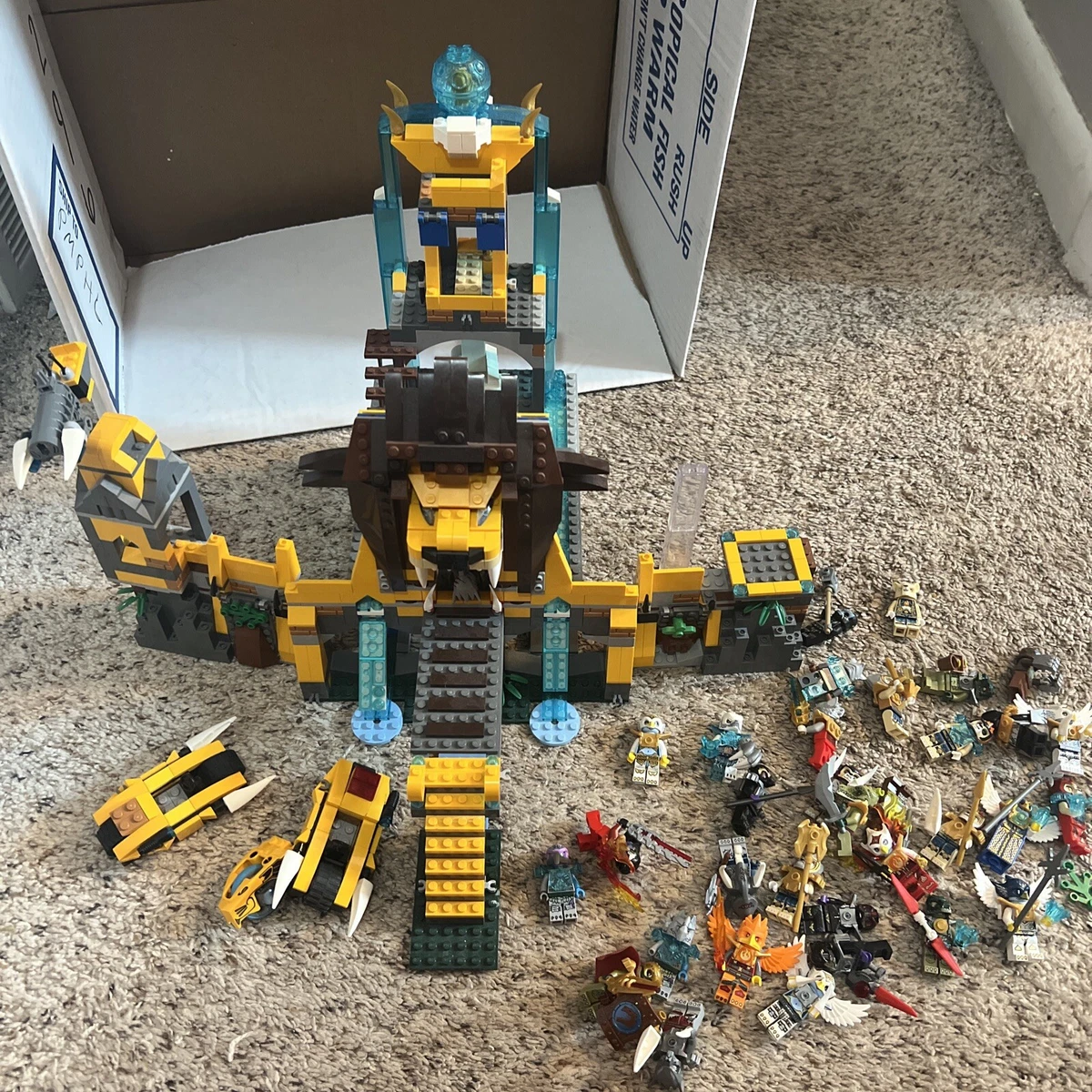 CHIMA: The Lion CHI Temple (70010) Plus Extra Mini figures | eBay