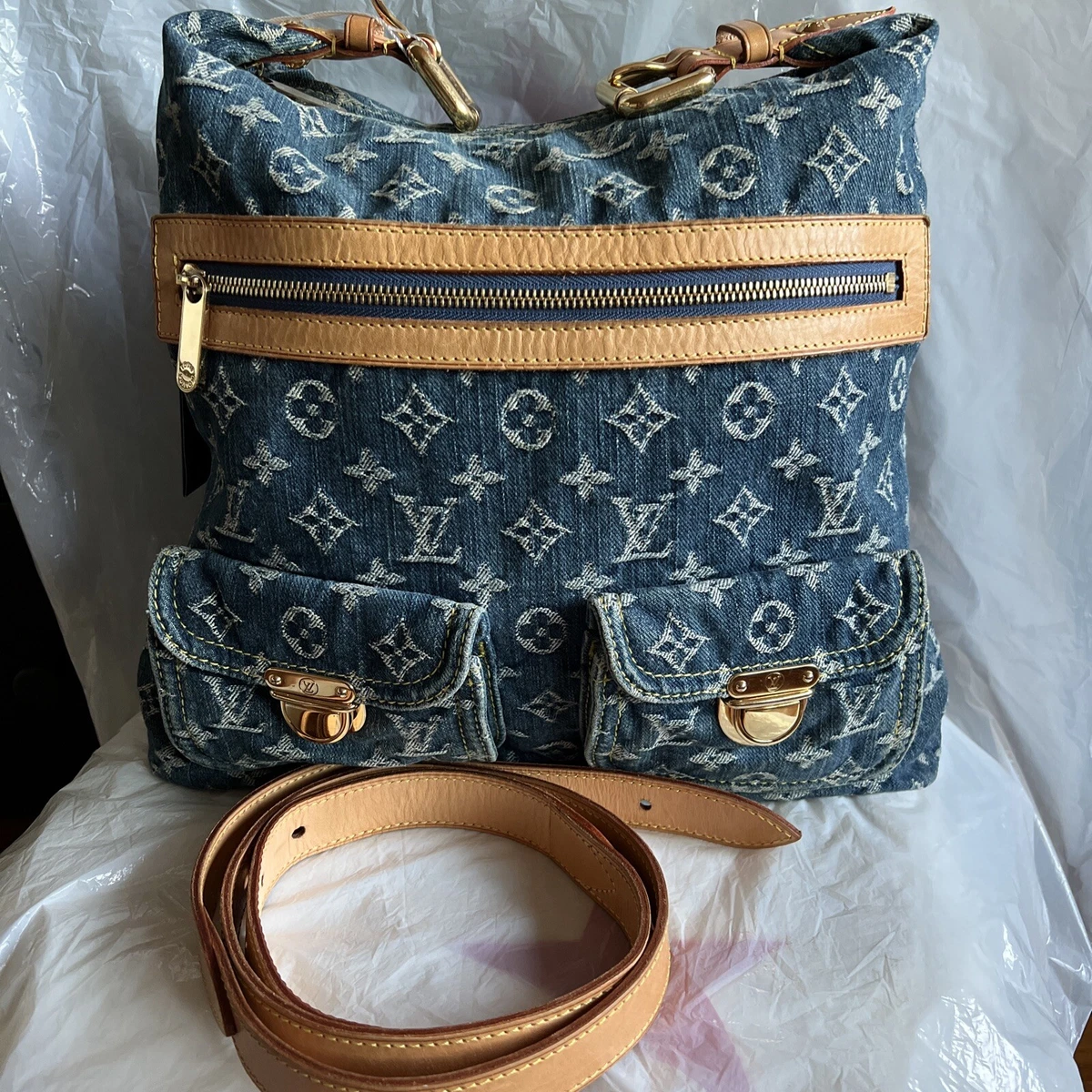 Authentic Louis Vuitton Monogram Blue Denim GM Baggy Shoulder/Cross Body  Bag