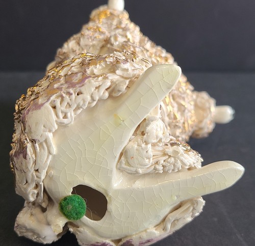 Porcelain Vintage Spaghetti Poodle Dog Figurine Sitting Pose Paws Up - Picture 8 of 10