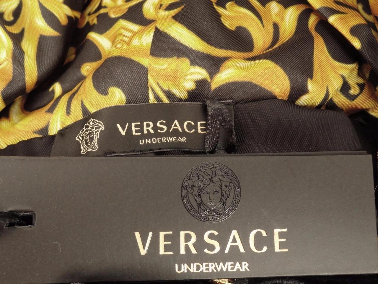 Giacca felpa Versace Medusa & Barocco velluto nero tg3 UK10 nuova originale felpa con cappuccio