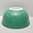 Pyrex 403 Primary Green Mixing Serving Bowl 2.5 Quart Nesting