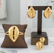 Women 18K Gold Plated Jewelry Set Elegant Bracelet Ring Earrings Three Piece Set