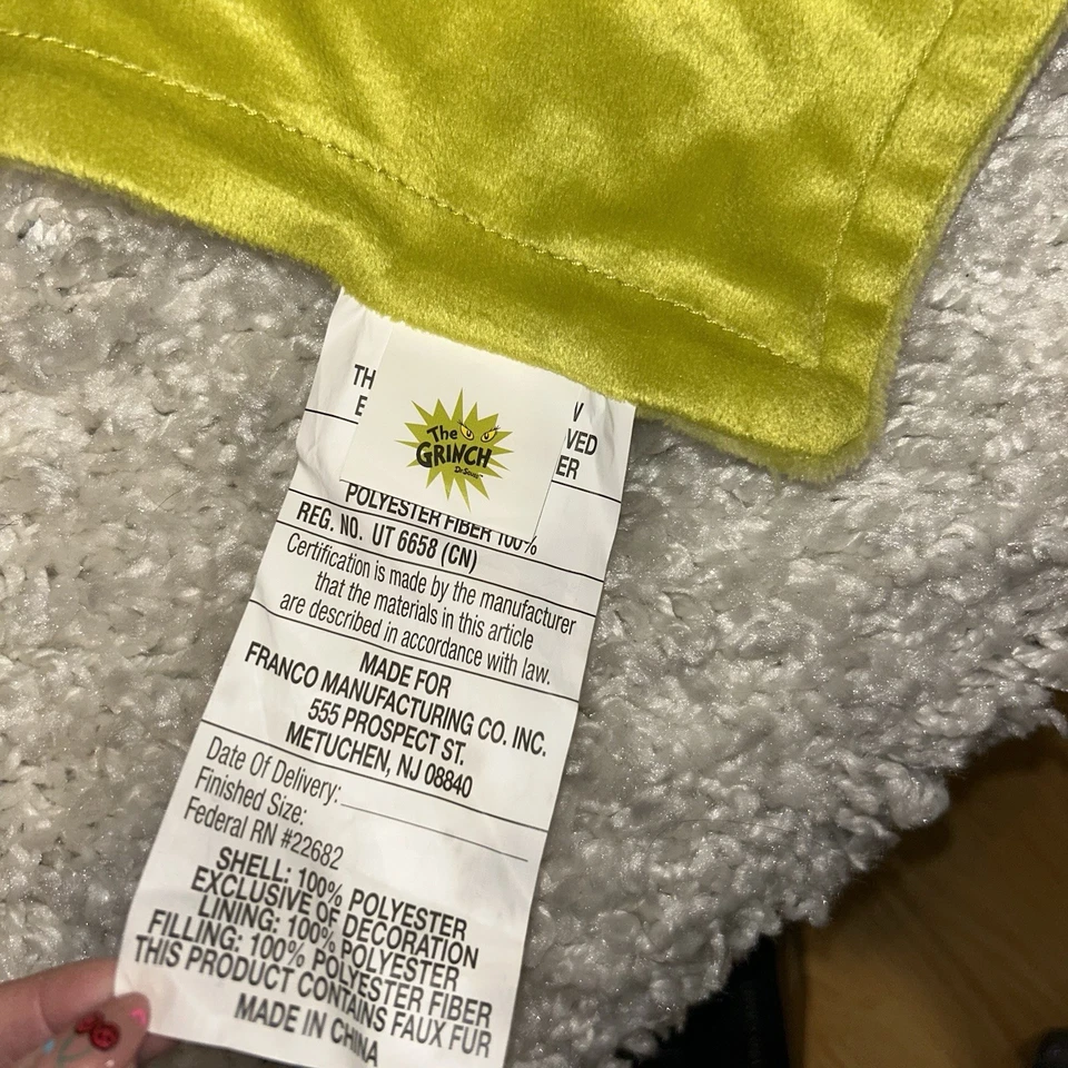 The Grinch Hooded Blanket Green, 30" X 50" - Image 3 of 4