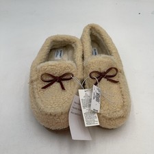 Old Navy Slippers Womens Beige Faux Fur Moccasin Bow House Cozy Lined Size 7