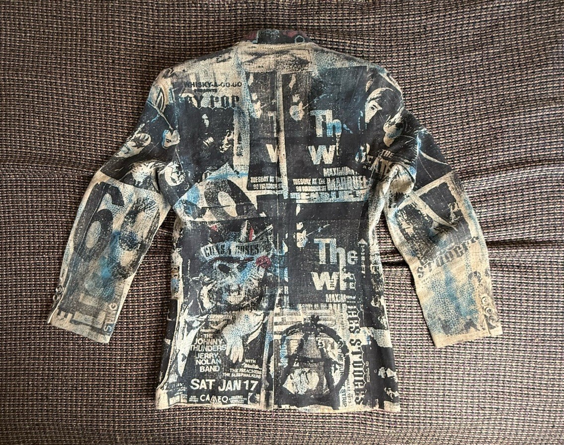 Picture 17 of 24